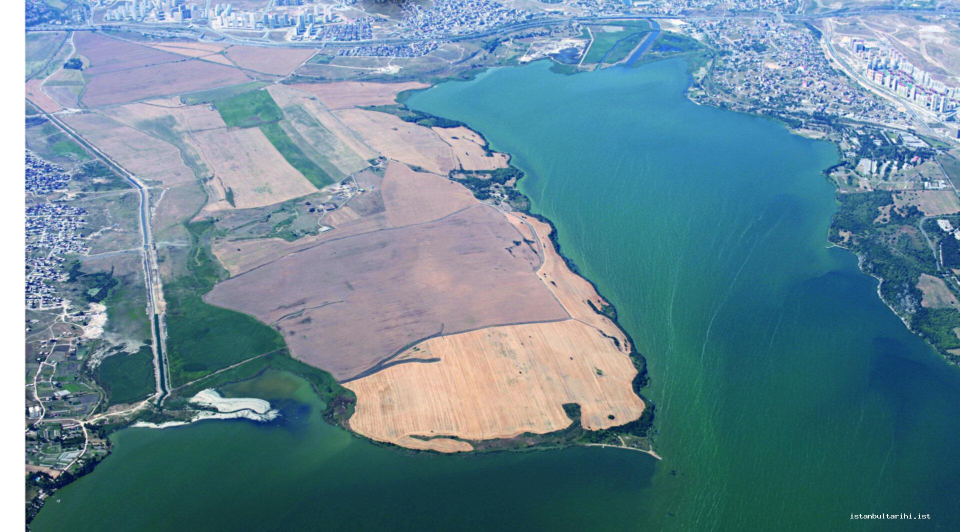 5- Aerial view of Küçükçekmece lake basin (Murat Öztürk)    