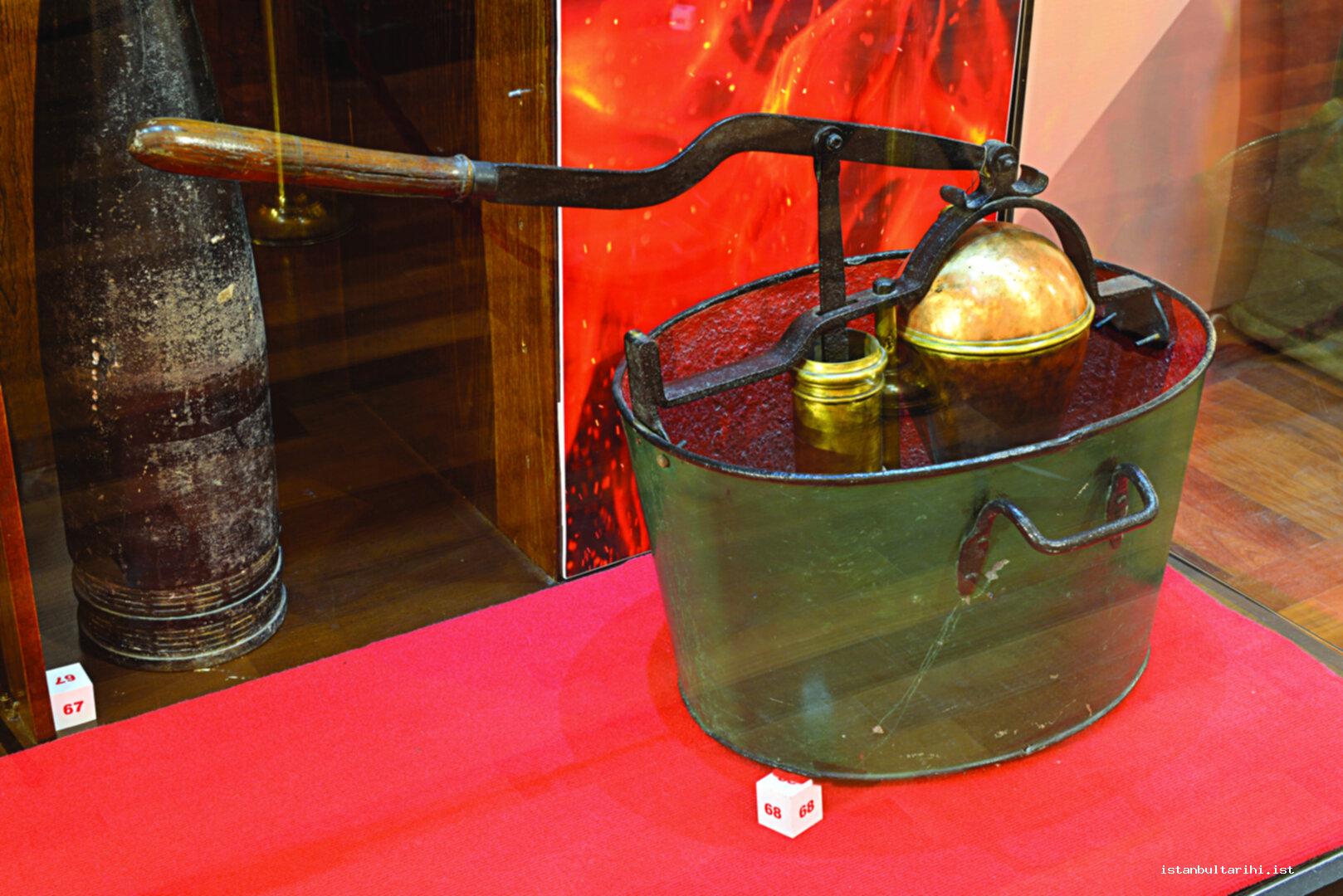 10a- Sheltered pumps from the 19<sup>th</sup> century (Istanbul Metropolitan Municipality, Fire Department Museum)