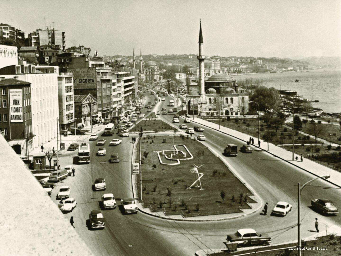 27- From Fındıklı Molla Çelebi Mosque (Kabataş Mosque) to Dolmabahçe (Istanbul Metropolitan Municipality, Kültür A.Ş.)    