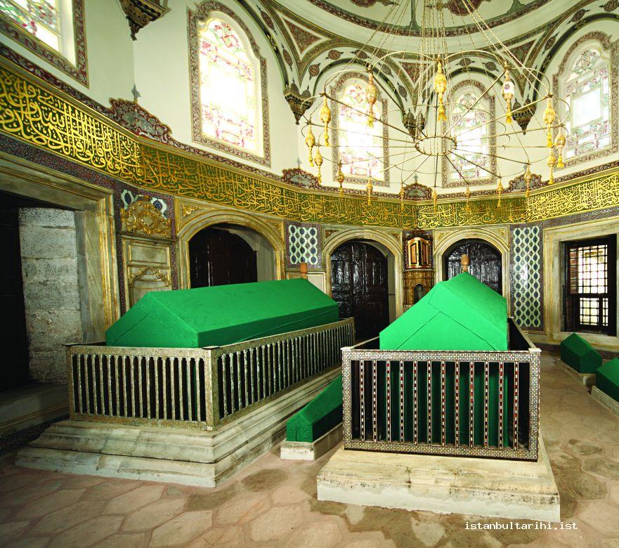 6- Sultan Selim III’s sarcophagus (on the left) in his father Mustafa III’s tomb in Laleli district.