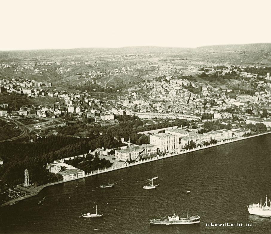 2- The state of Dolmabahçe Palace in 1950s which was an important center of Turkish diplomacy and a place for hosting foreign guests during the Republican period (Istanbul Metropolitan Municipality, Atatürk Library)