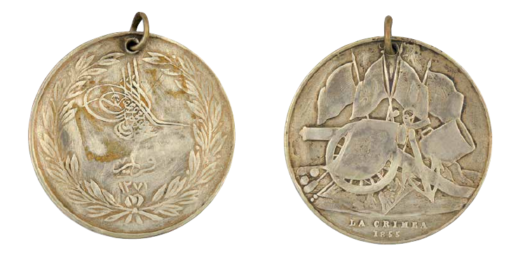 20-21 The medallion awarded to those who served in Crimean War (Istanbul Metropolitan Municipality, Atatürk Library)