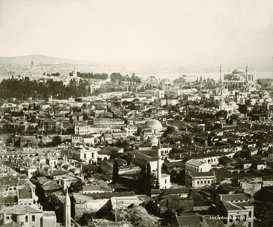 13- Ayasofya and its neighborhood