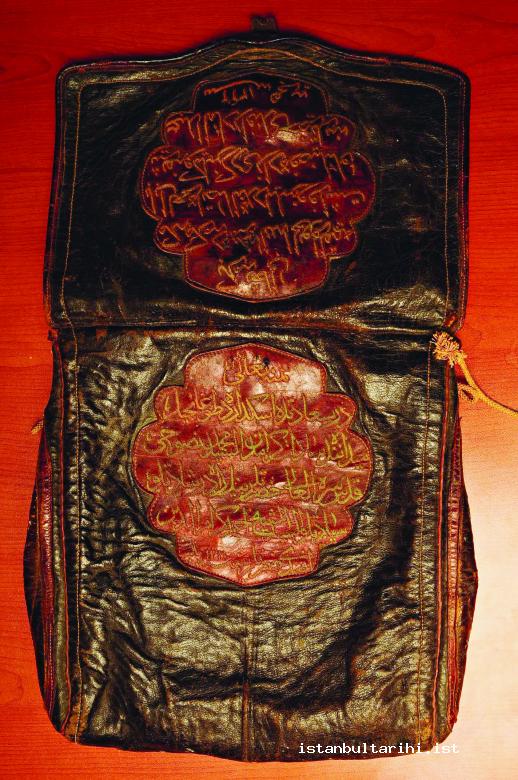 10- The bag for the gifts (sürre) prepared to be delivered to Mecca (Üsküdar Municipality Archives)