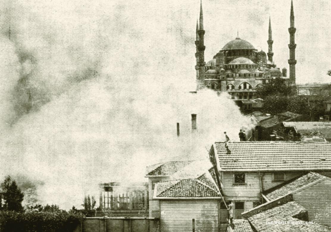 18- Scenes from the fire in Ishakpaşa in 1912