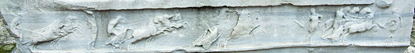 5- Horse races in Hippodrome (Obelisk, Sultanahmet)