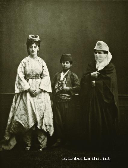 31- Istanbul ladies in their outdoor clothes (right) and in their housedresses (left)