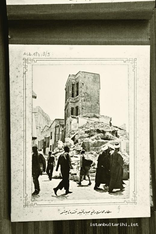 2 - Sultan Hamamı’nda tamamen yıkılan sıbyan mektebi (İBB Atatürk Kitaplığı, Albüm nr. 184)