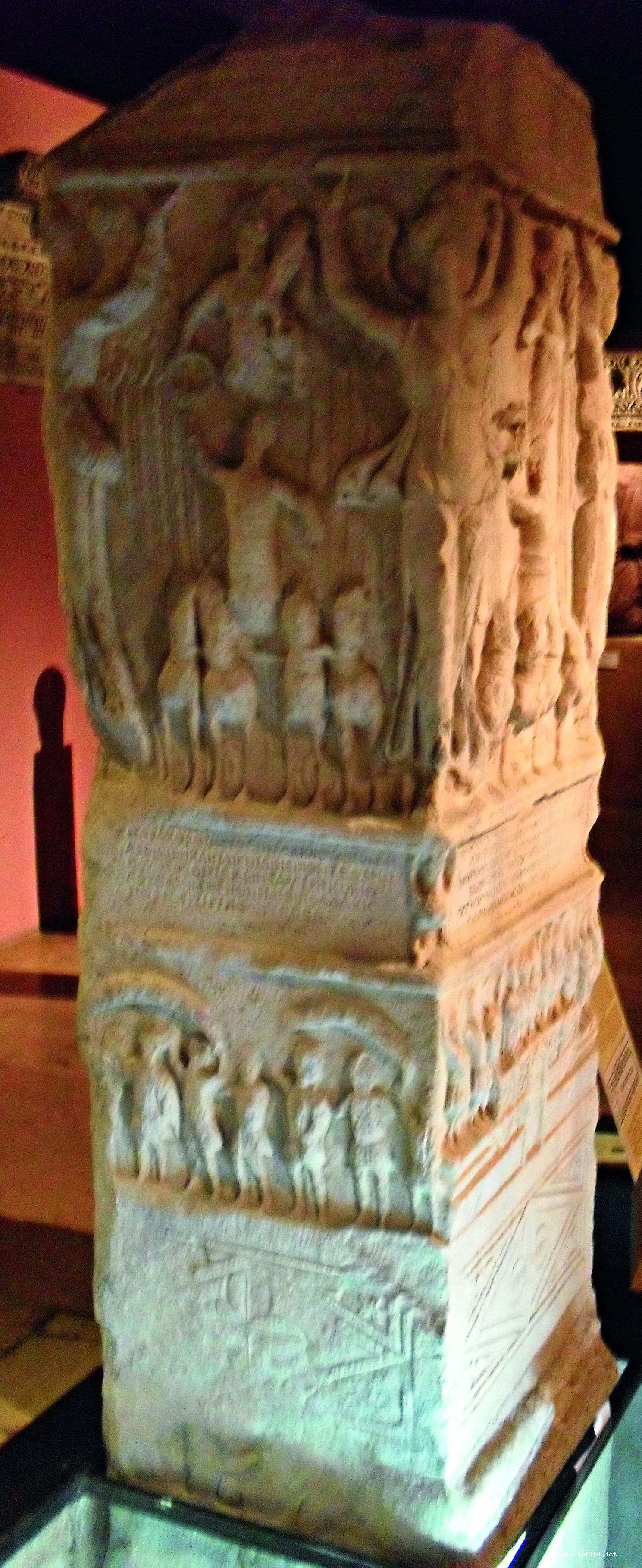 2- The side of the pedestal of the monument of Porfirius (Istanbul Archeology
    Museum)