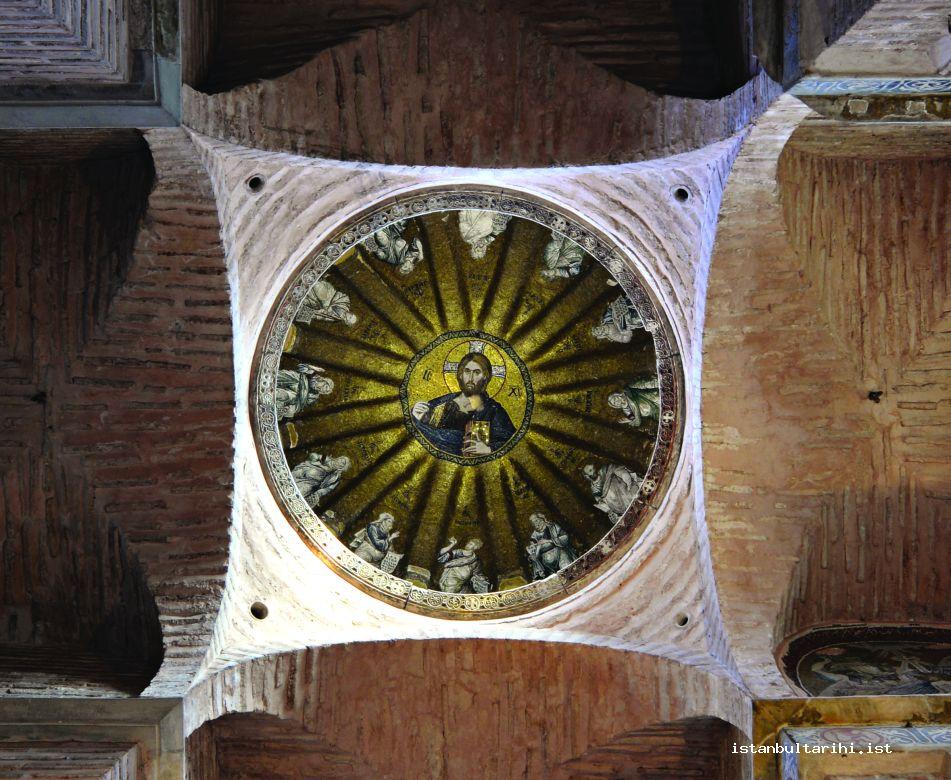 10- Over the dome of Pammakaristos, the depiction of Jesus and twelve prophets whose names are mentioned in the Bible