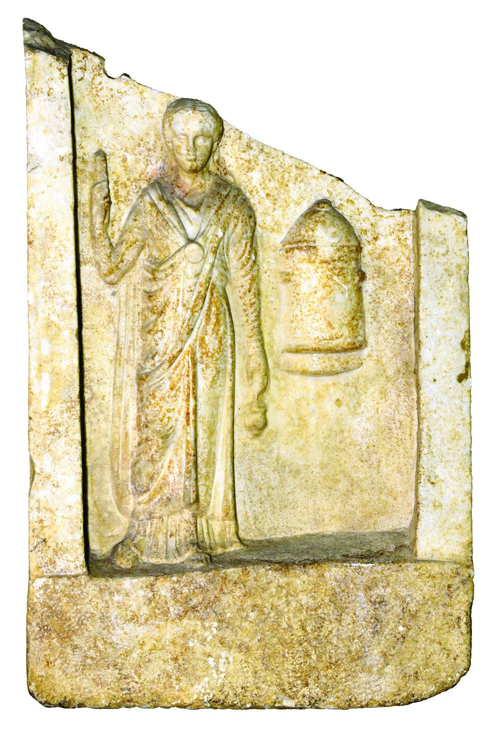 3- The offering stela with the relief of goddess Isis which shows the Egyptian in uence on Byzantium (Marble, Kanlıca, Roman period, 2<sup>nd</sup> century CE) (Istanbul Archeology Museum)