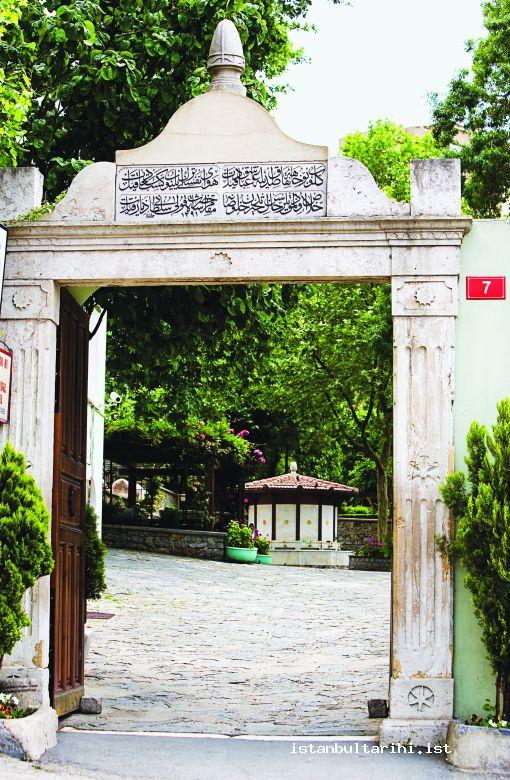 2- The entrance of Şahkulu Sultan Lodge