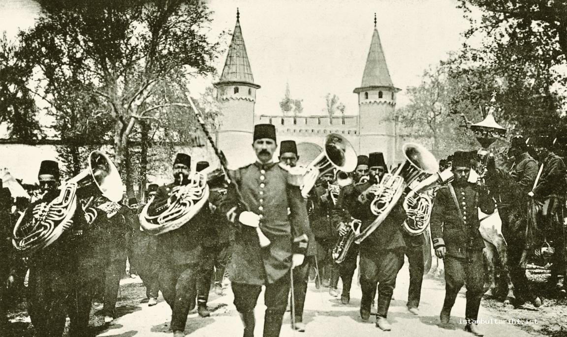 1- Military Band at Bab-ı Hümayun (The gate to the first yard of Topkapı Palace) (25 April 1909)
