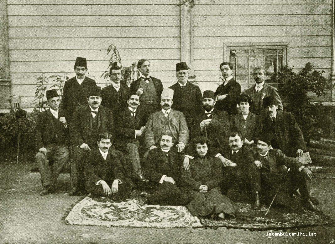 6- The members of the Society of National Ottoman Theatre Amateurs