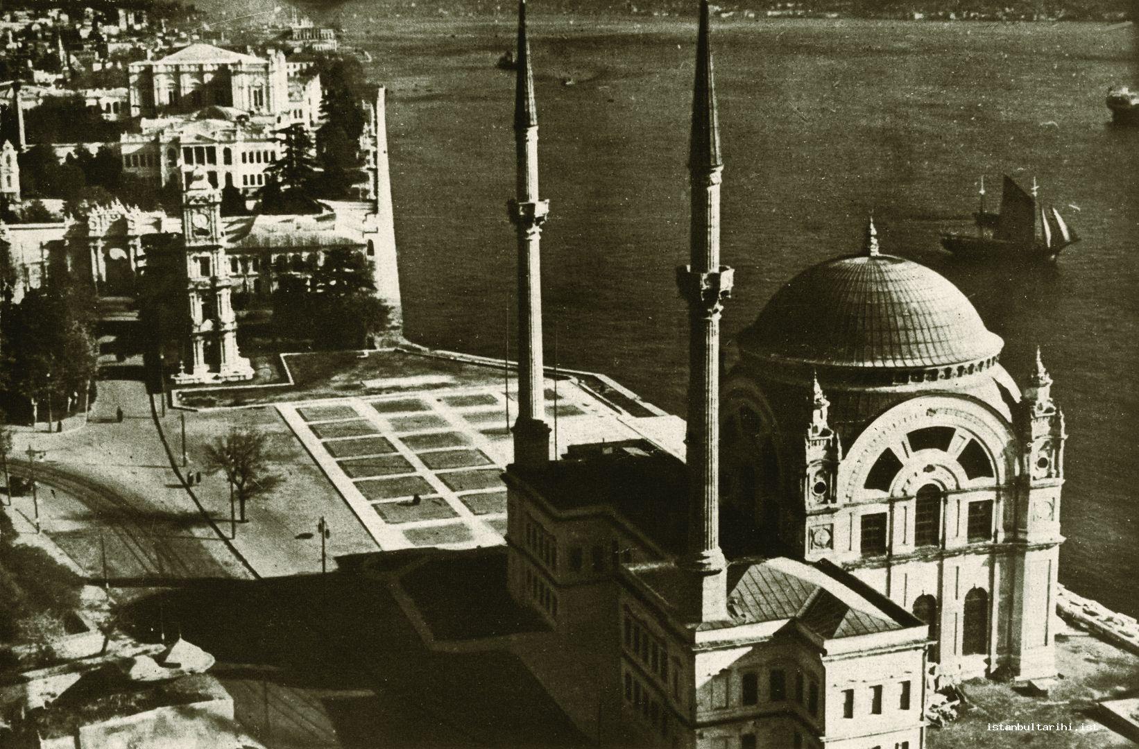 8- Dolmabahçe Meydanı (<em>Cumhuriyet Devrinde İstanbul</em>)