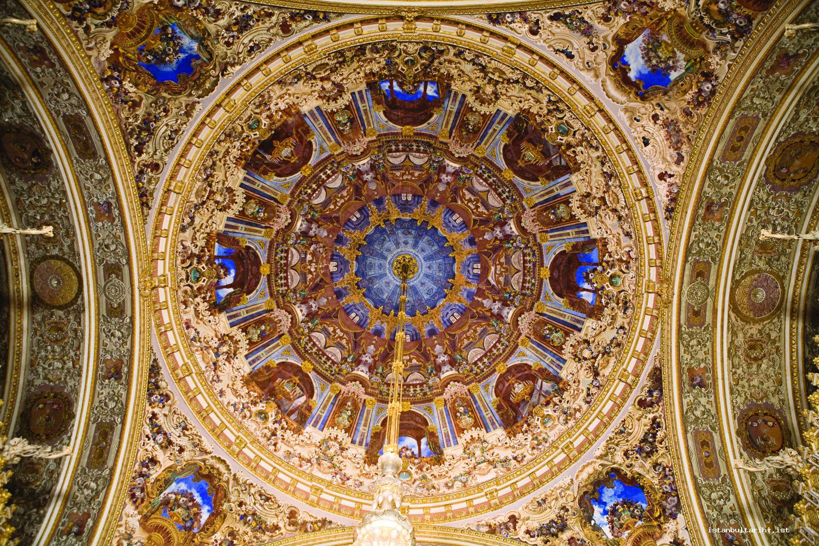 7- The dome of Muayede Hall in Dolmabahçe Palace