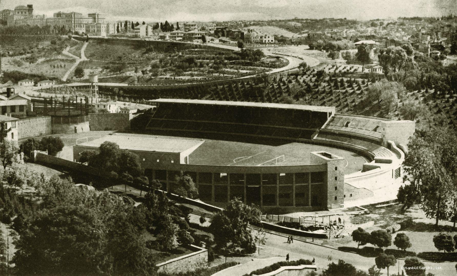 14- İnönü Stadium (<em>Cumhuriyet Devrinde İstanbul</em>)    