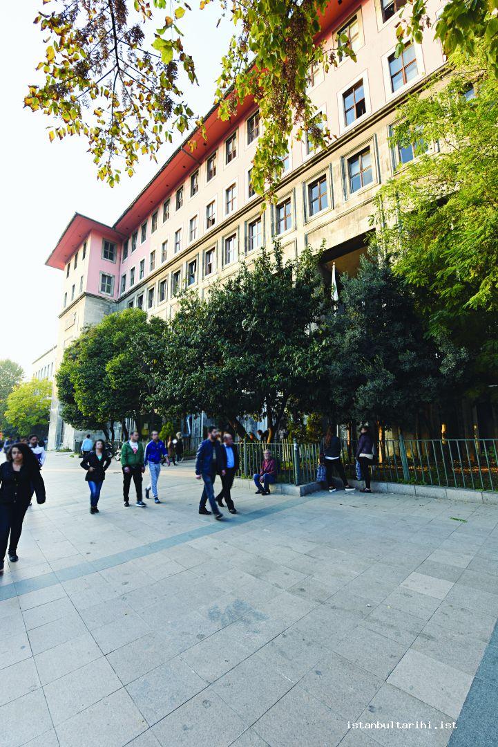 17- Istanbul University, Faculty of Arts