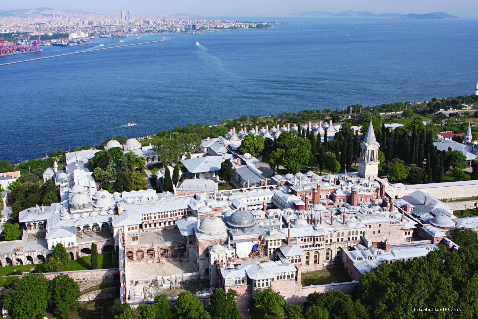 3- Topkapı Palace (From Gülhane side)