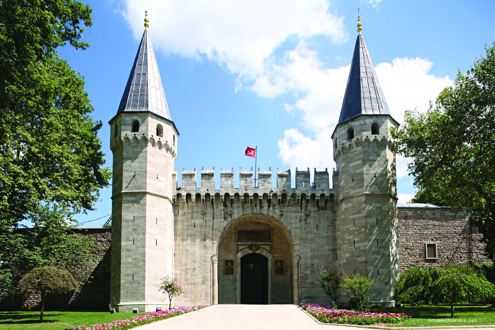 6- Babüsselam (The gate opening to the second yard of Topkapı Palace)